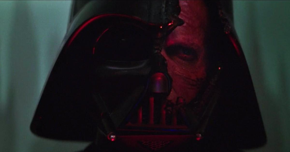 Darth Vader (Hayden Christensen) 