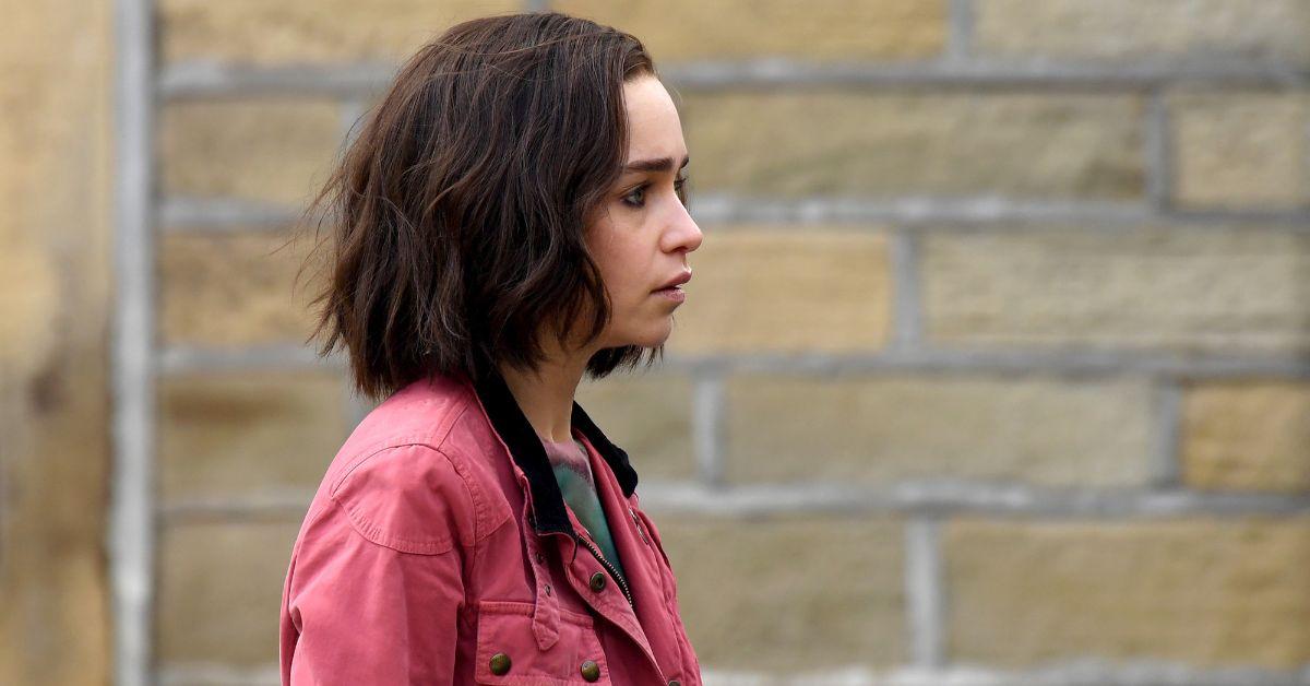 Emilia Clarke filmando 'Invasão Secreta' para Marvel e Disney Plus