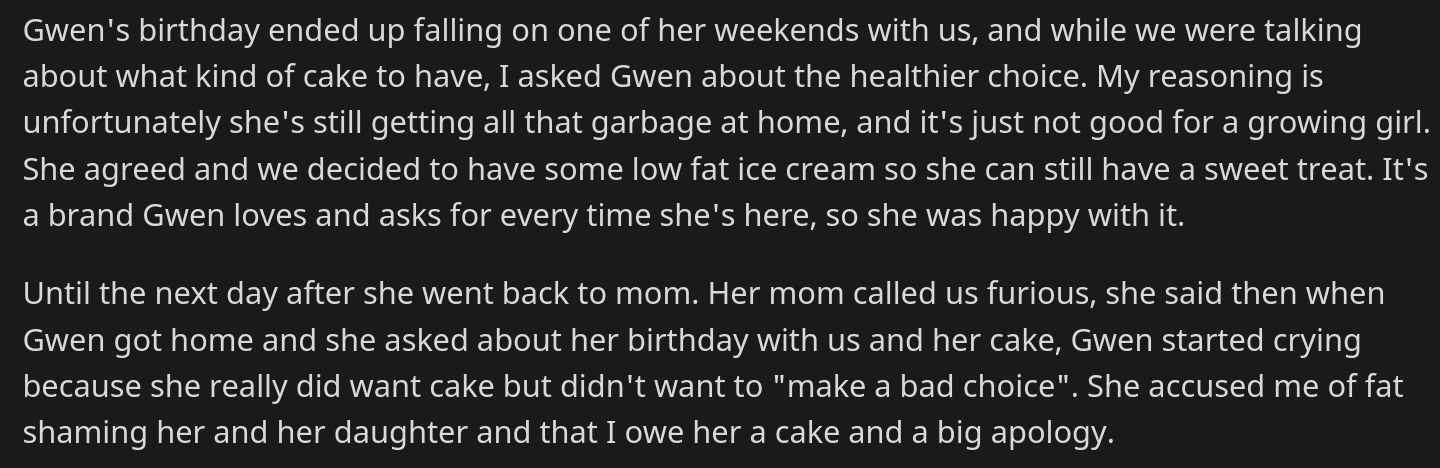 kvinde fortæller årig ingen kage til fødselsdag