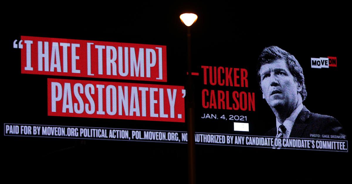 Tucker Carlson billboard fra april 2023