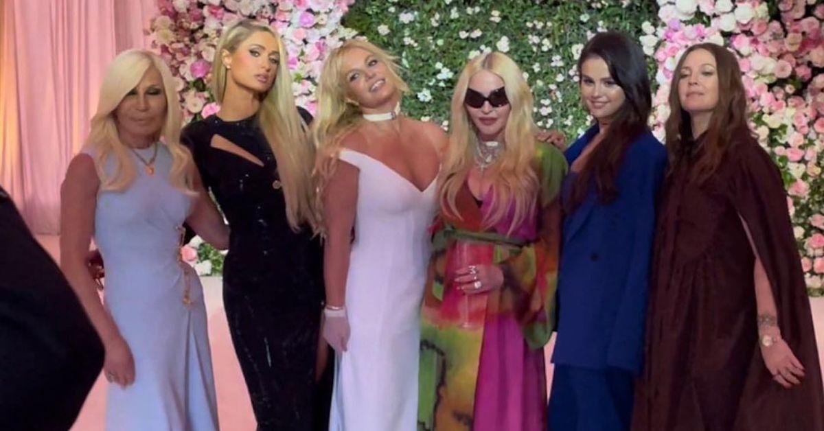 (sx): Donatella Versace, Paris Hilton, Britney Spears, Madonna, Selene Gomez, Drew Barrymore al matrimonio di Britney