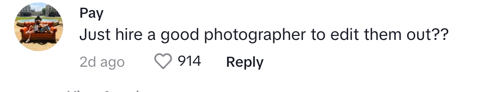 Un utente di TikTok sul post di Bridget riguardo al coprire i segnali di uscita per non rovinare le foto del giorno del matrimonio