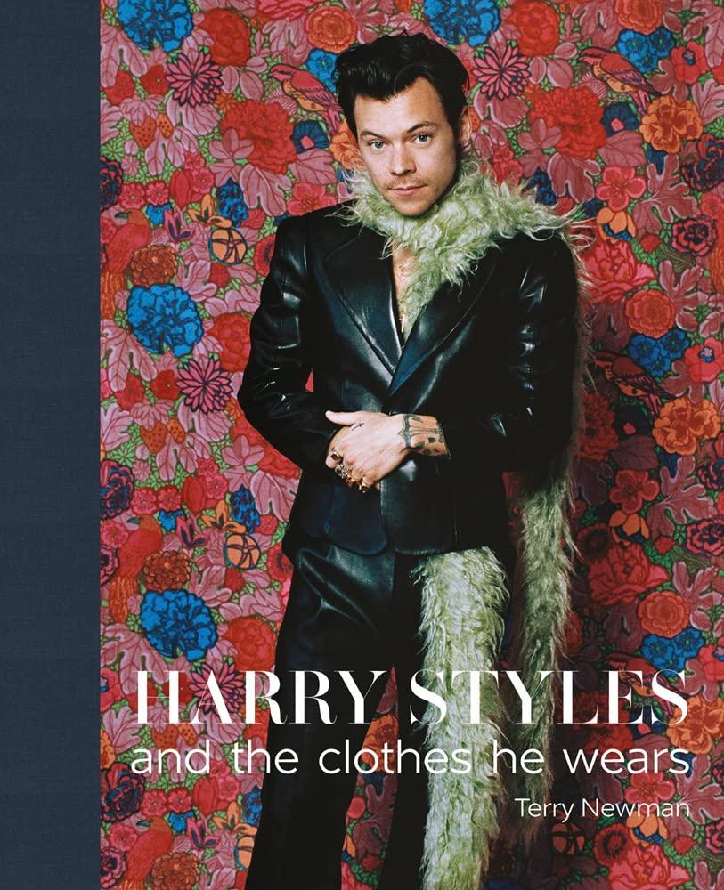 'Harry Styles and the Clothes He Wears' af Terry Newman