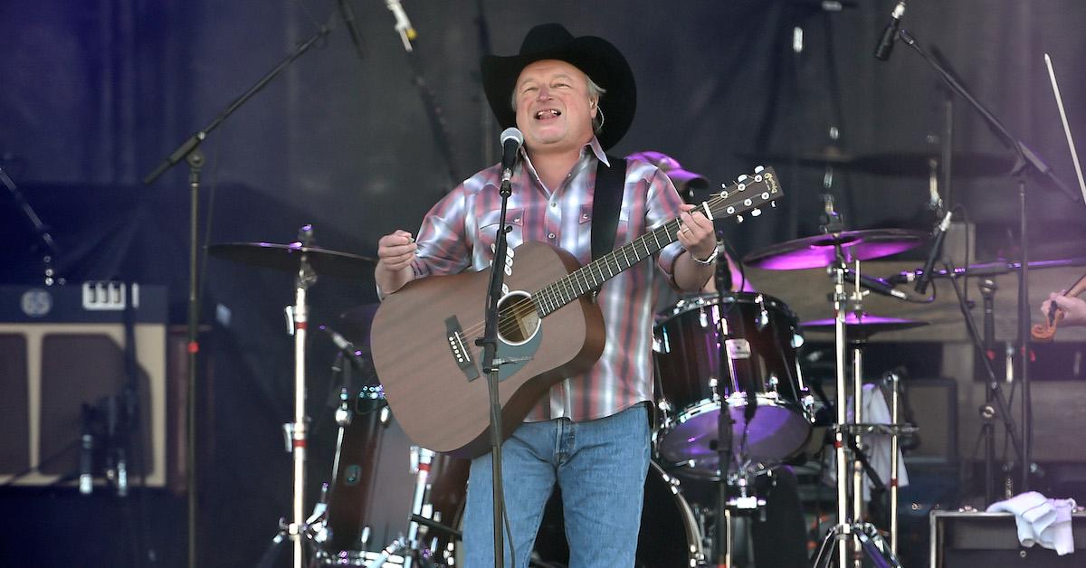 Mark Chesnutt si esibisce al festival di musica country Route 91 Harvest al Las Vegas Village il 3 ottobre 2015 a Las Vegas