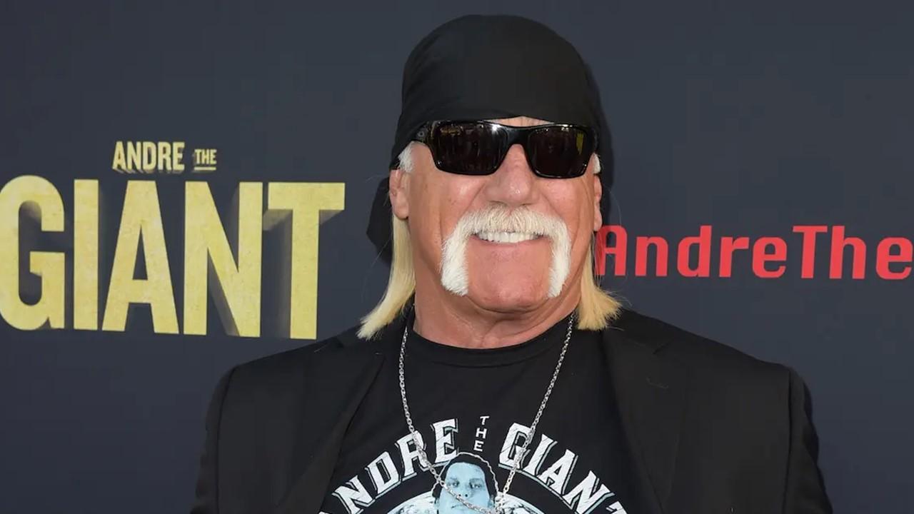 Hulk Hogan deltar i WWE:s 20-årsjubileumsmarkeringspremiär för WWE Friday Night SmackDown den 4 oktober 2019