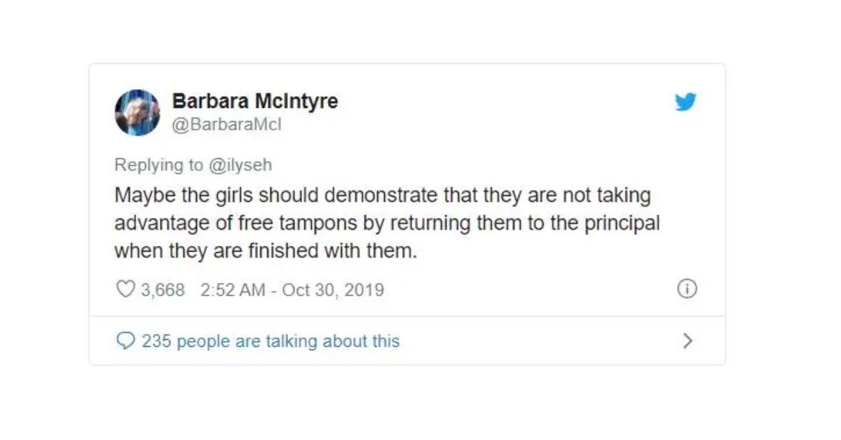 Kommentera på viral tweet om sjundeklassare som gjorde tampongkakor till sin rektor.