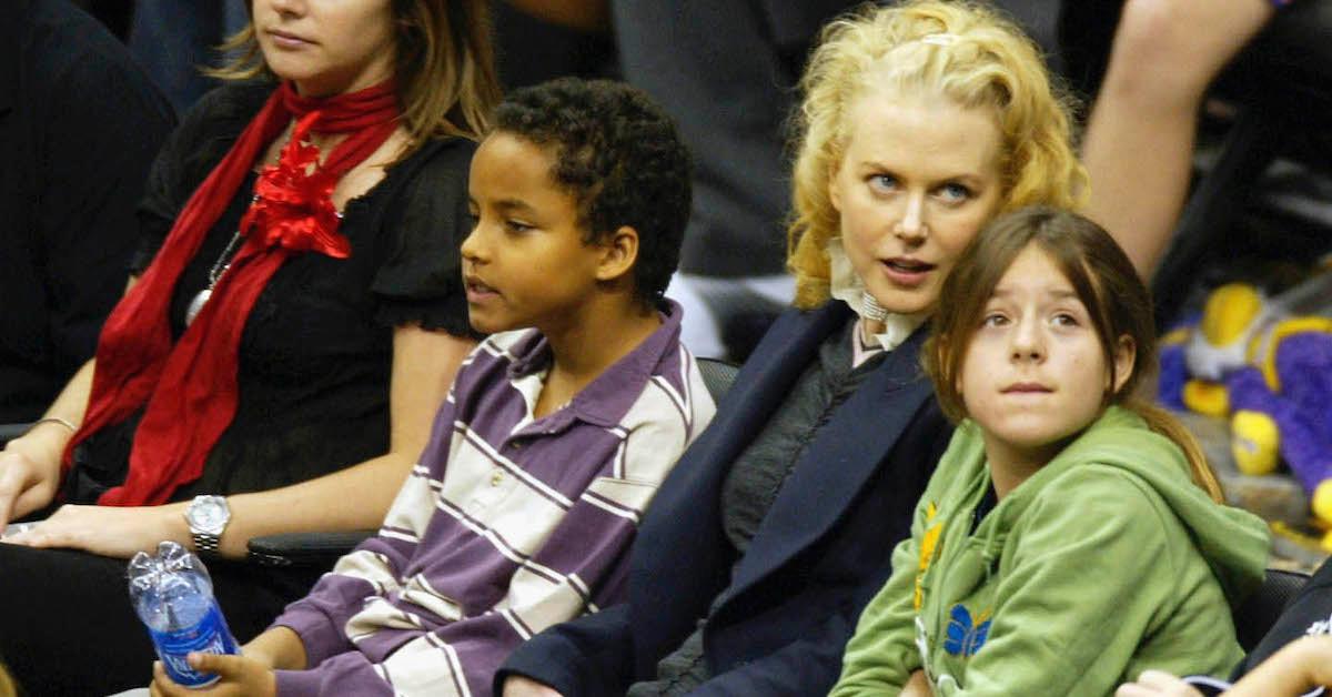 Nicole Kidman og hendes børn Connor og Isabella ved en kamp i Los Angeles Lakers og Miami Heat den 25. december 2004