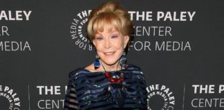 L'attrice di "I Dream of Jeannie" Barbara Eden in pensione: "Farò quello che faccio finché non ci riuscirò
