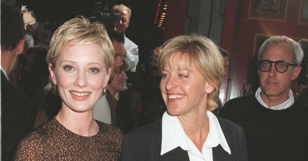  Hvor længe var Anne Heche og Ellen DeGeneres på date?  Inde i deres forholds tidslinje
