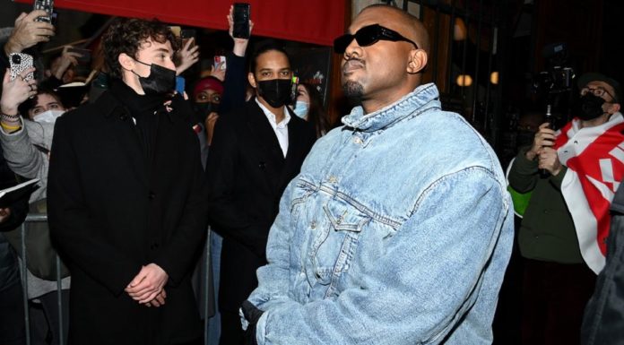 Kanye West säger att han är beroende av porr och att hans beroende gjorde slut på hans äktenskap
