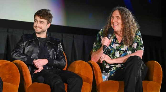 Daniel Radcliffe och Weird Al talar om hur deras samarbete började
