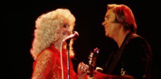 'George and Tammy' mergulha na vida das estrelas da música country Tammy Wynette e George Jones
