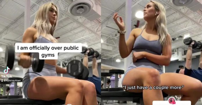 L'ensemble de l'influenceur de fitness interrompu alors qu'une femme lui glisse des poids dans Viral TikTok
