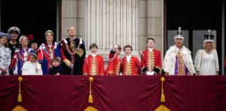  À quel point le roi Charles et ses frères et sœurs sont-ils proches ?  À l'intérieur de l'arbre généalogique royal
