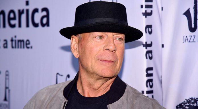  Bruce Willis est-il toujours en vie ?  Des rumeurs circulent sur Internet
