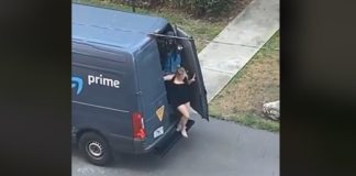 Kvinde forlader en Amazon-varevogn i viral video, hvad havde hun gang i?

