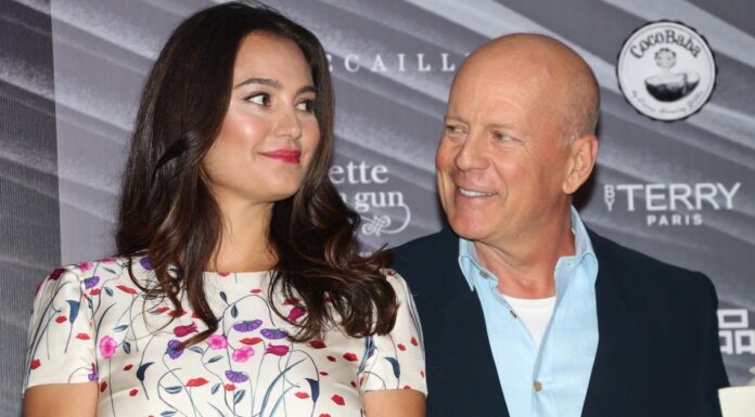 Bruce Willis' kone og hans berømte ekskone er en fælles front for støtte til skuespilleren
