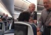 Vídeo do presidente Jimmy Carter apertando a mão de todos os passageiros de avião em seu voo se torna viral novamente
